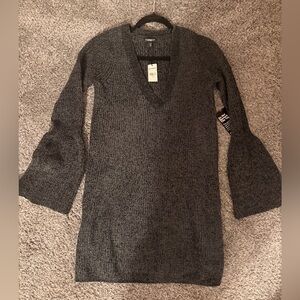 EXPRESS- Women's Gray Sweater Dress - M - NWT